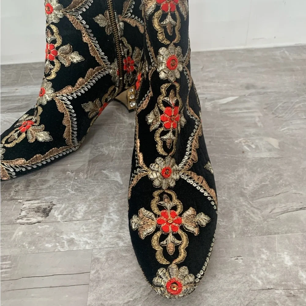 Russell and Bromley heeled ankle boots - Picture 3 of 10